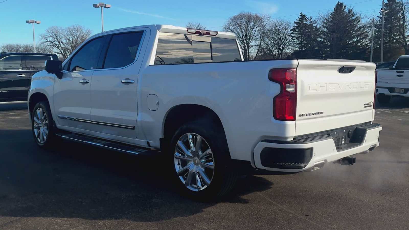 Certified 2024 Chevrolet Silverado 1500 High Country w/ High Country Premium Package image 4