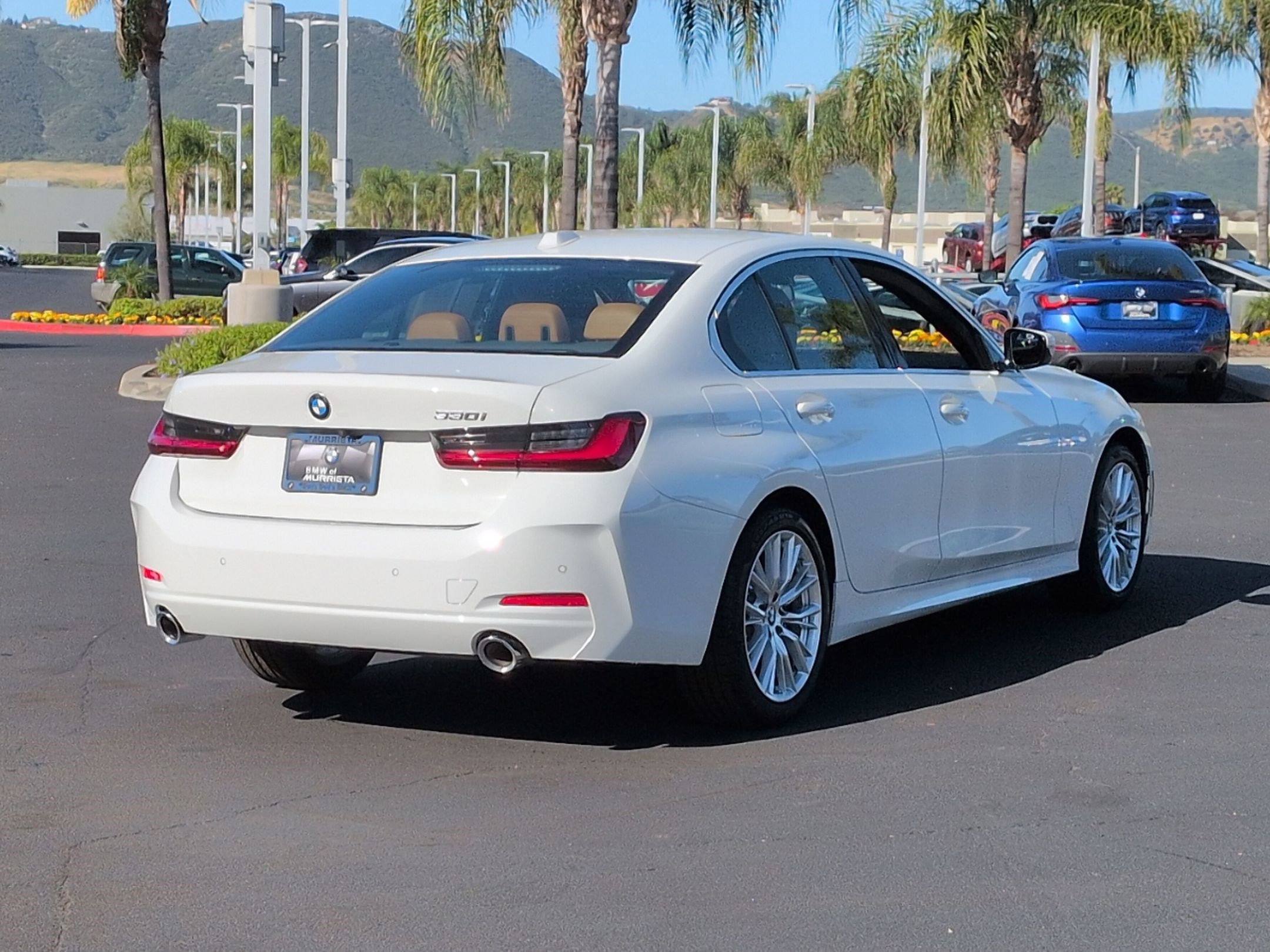 Certified 2024 BMW 330i Sedan w/ Convenience Package RWD image 10