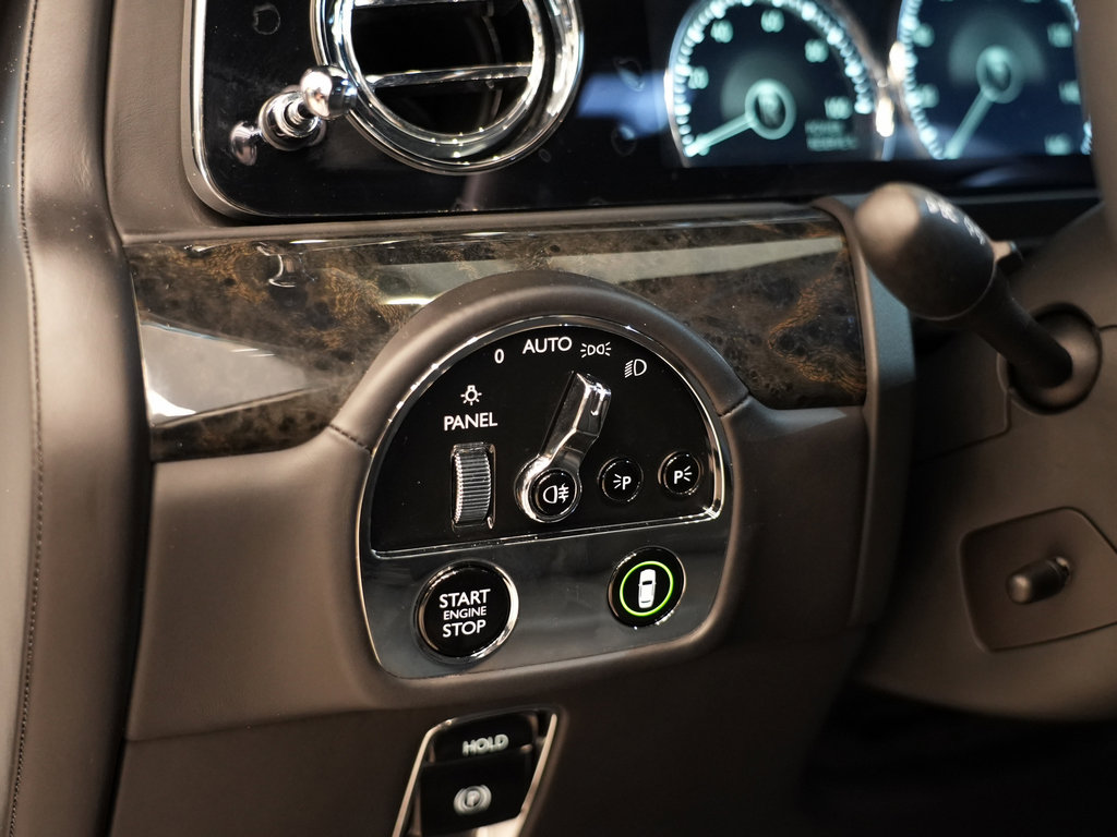 Certified 2022 Rolls-Royce Ghost image 17