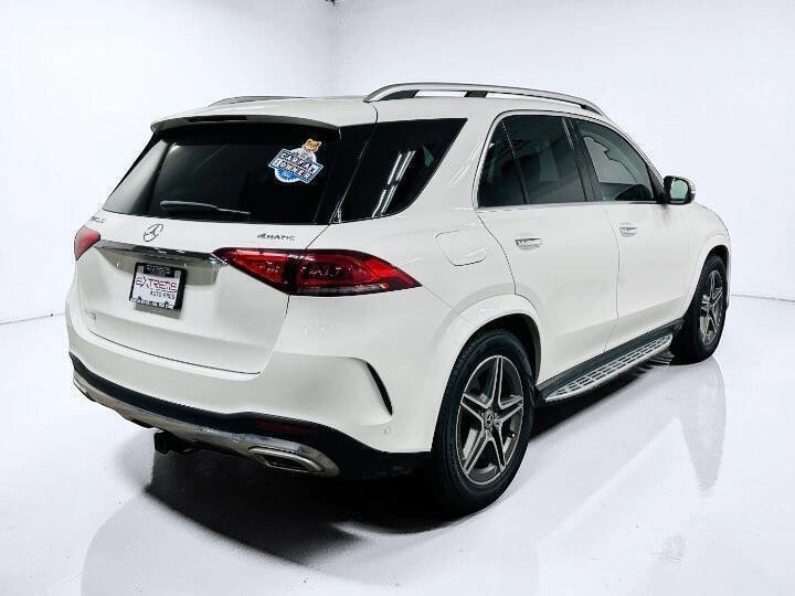 Used 2020 Mercedes-Benz GLE 580 4MATIC w/ Parking Assist Package image 4