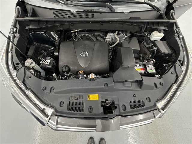 Used 2019 Toyota Highlander Plus image 26