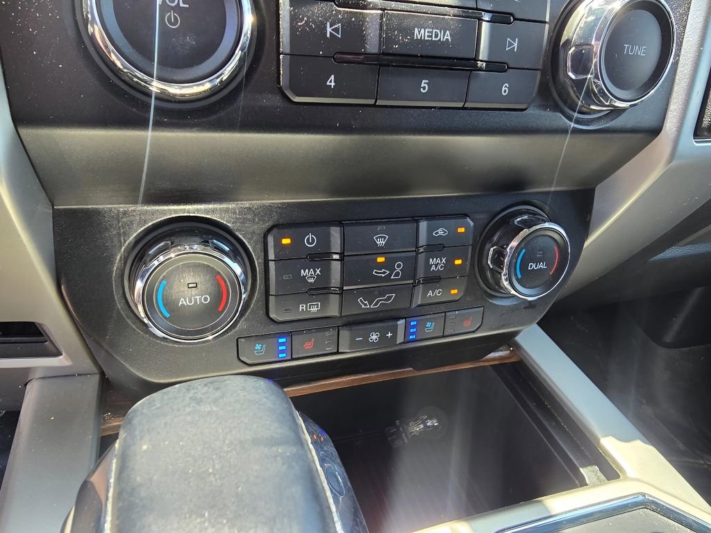 Used 2019 Ford F150 Lariat AWD/4WD image 18