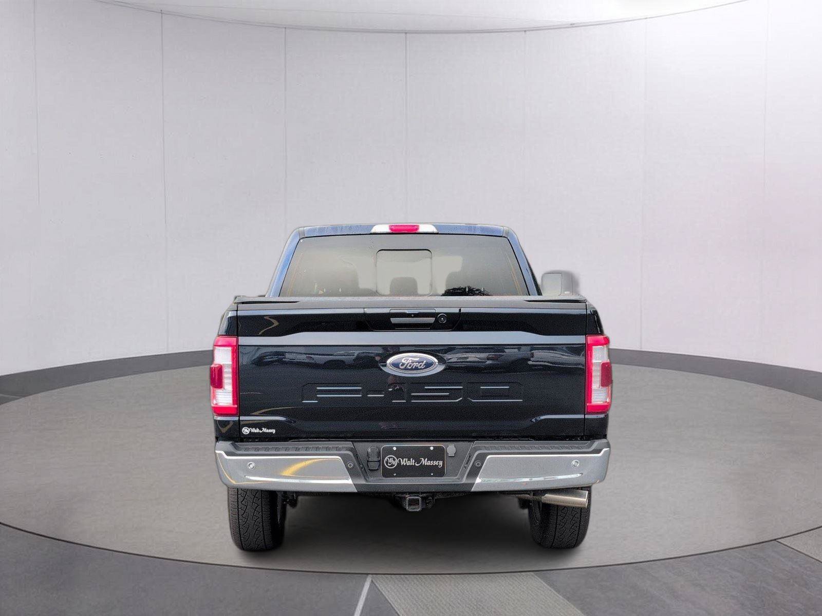 Used 2023 Ford F150 Lariat w/ Equipment Group 502A High AWD/4WD image 4