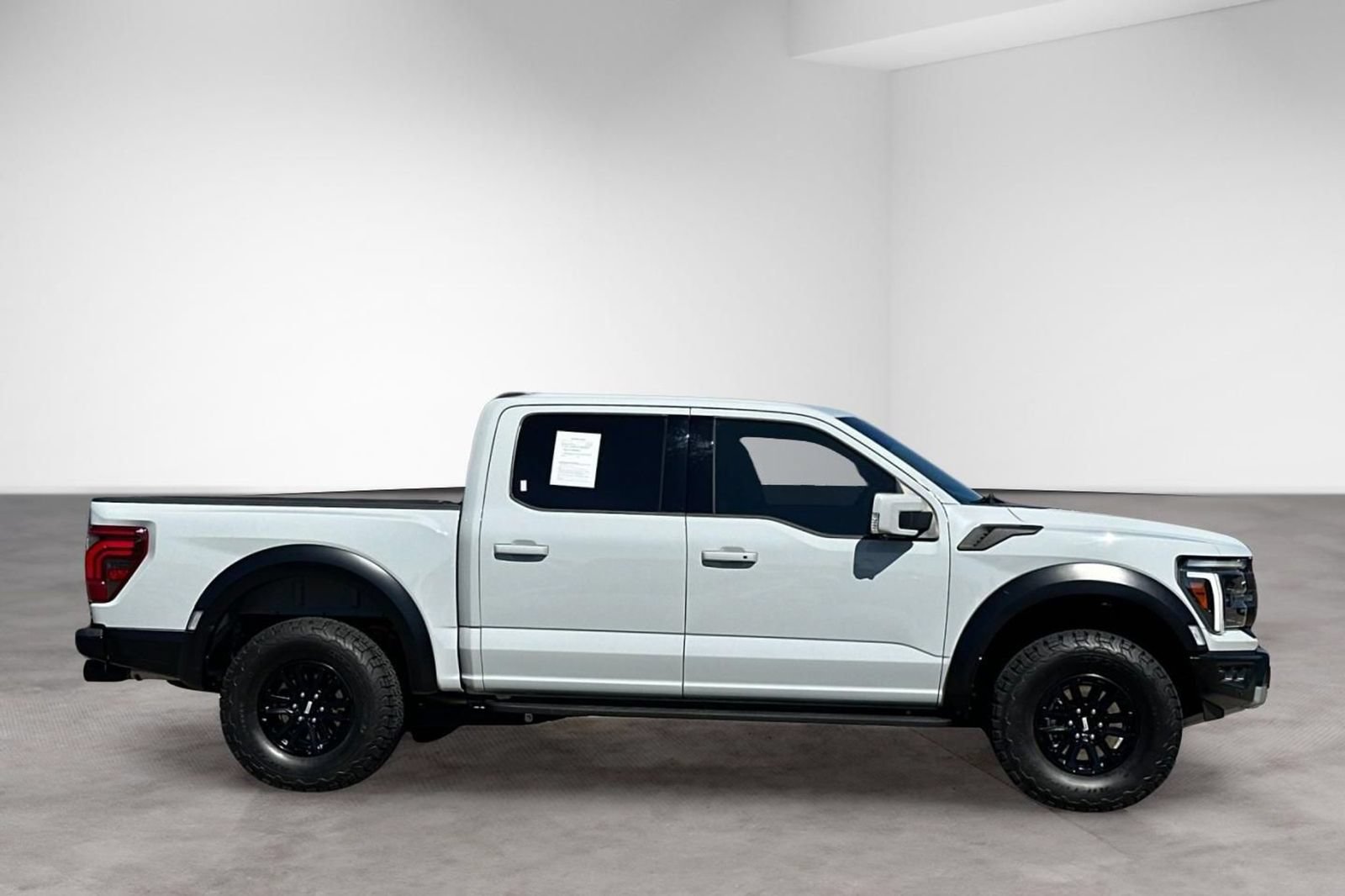 Used 2024 Ford F150 Raptor AWD/4WD image 7