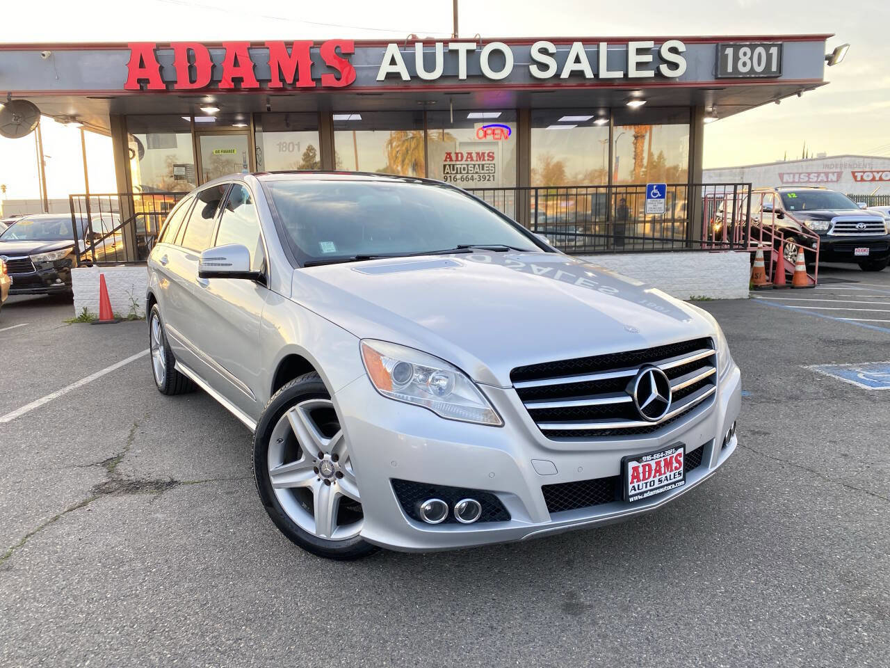 Used 2011 Mercedes-Benz R 350 4MATIC