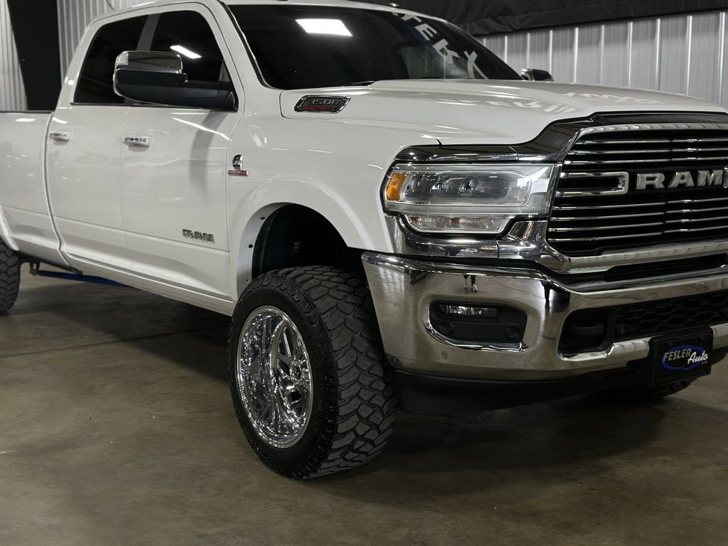 Used 2019 RAM 3500 Laramie image 23