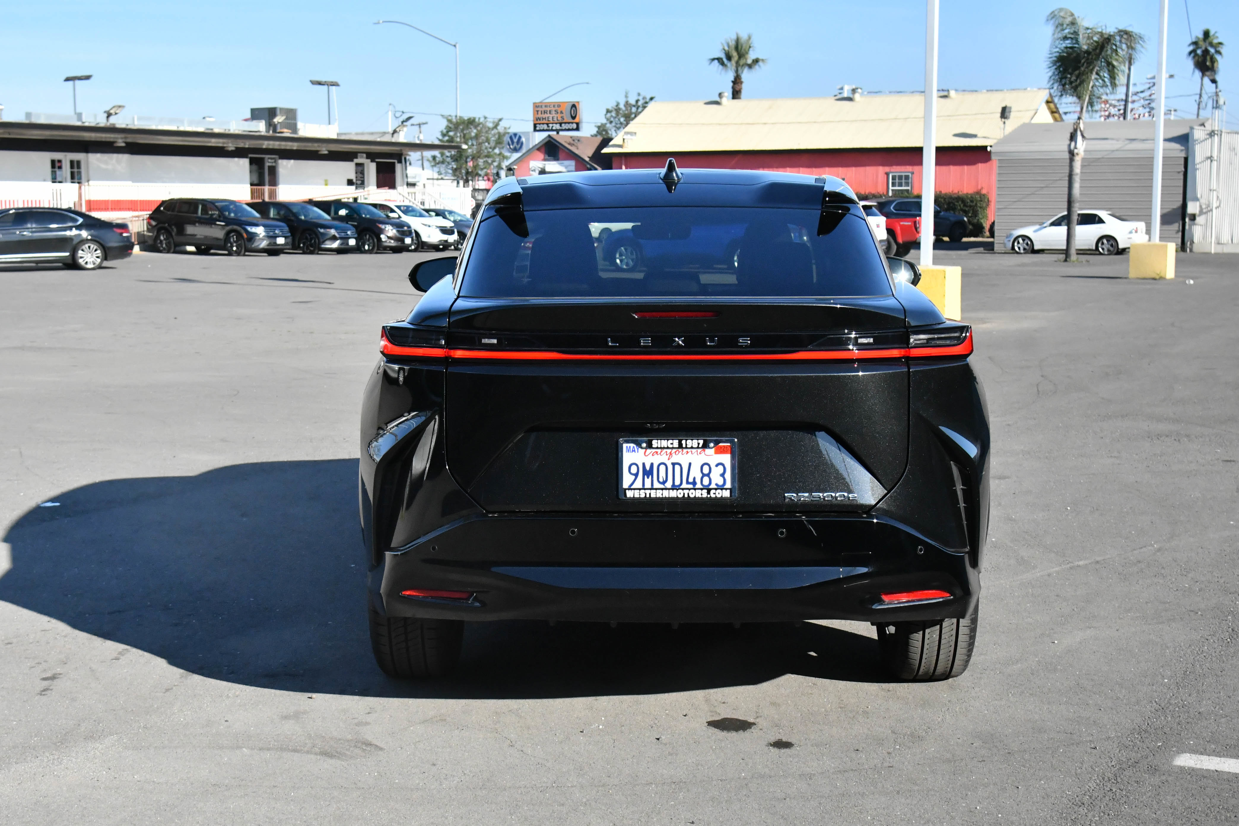 Used 2024 Lexus RZ 300e Premium image 7