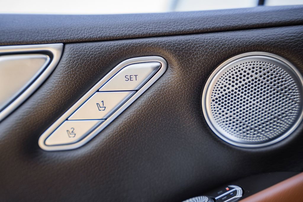 Used 2024 Genesis G80 image 35