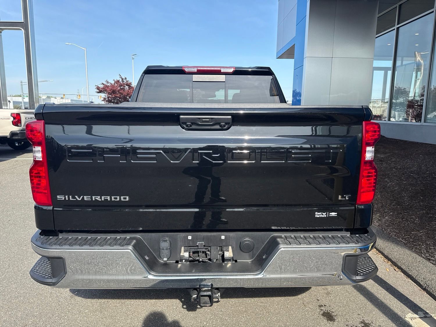 Used 2025 Chevrolet Silverado 1500 LT w/ Convenience Package II AWD/4WD image 7