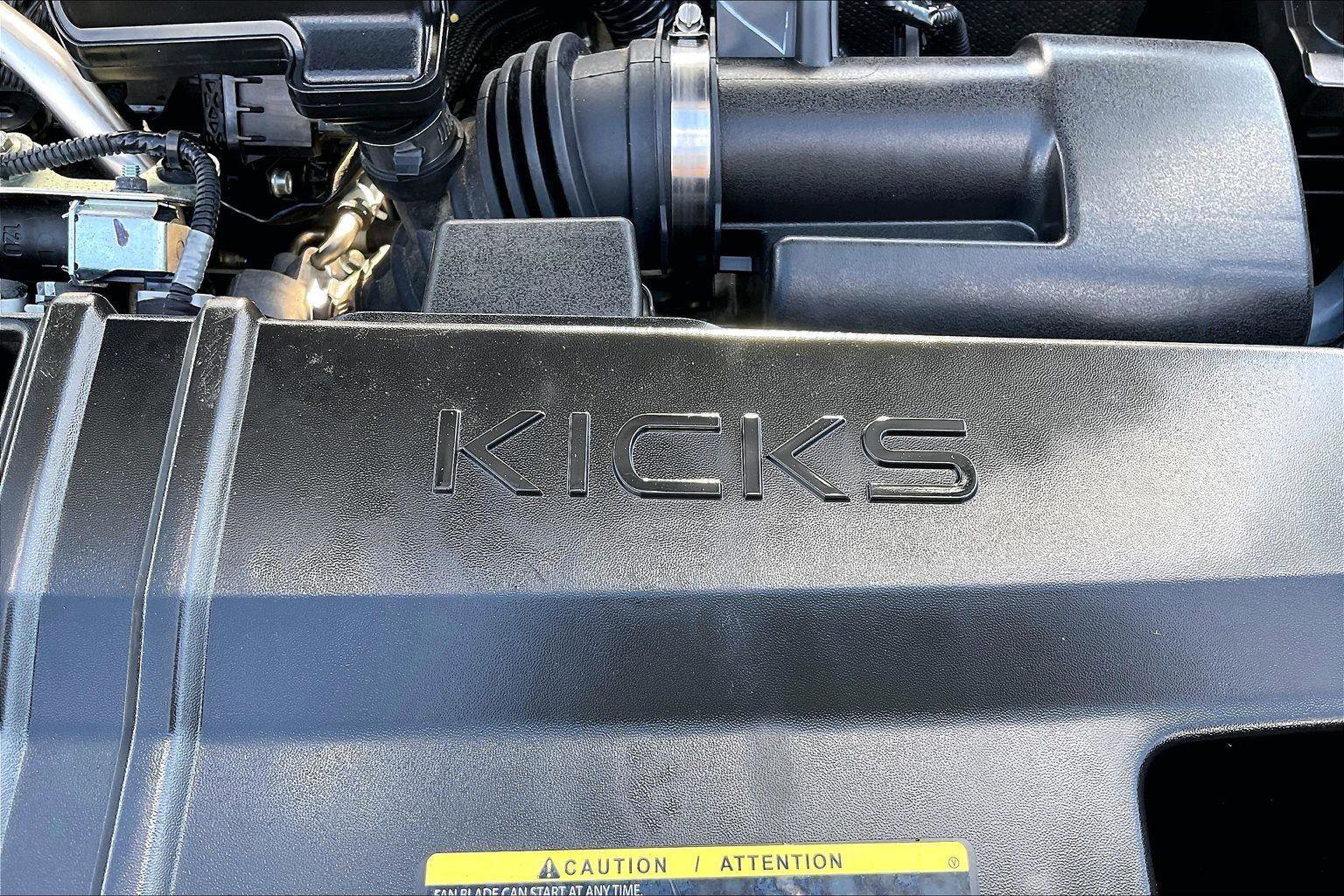 Certified 2025 Nissan Kicks SV FWD image 32