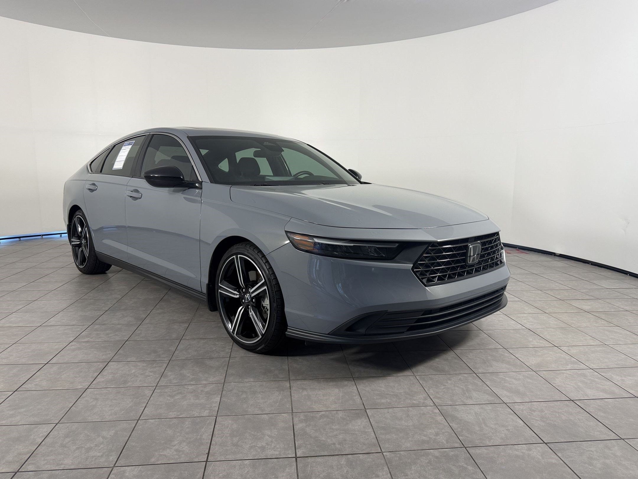 Used 2023 Honda Accord Sport image 7