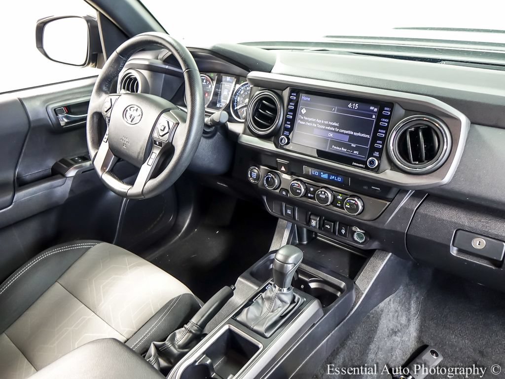 Used 2023 Toyota Tacoma TRD Sport AWD/4WD image 25