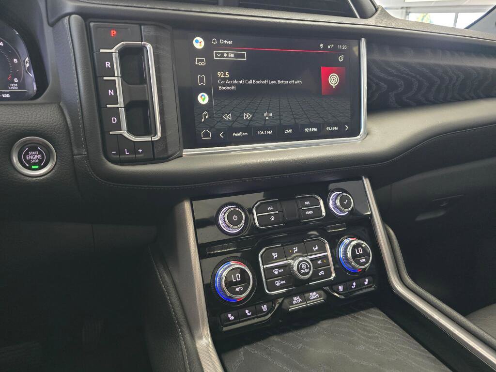 Used 2022 GMC Yukon Denali AWD/4WD image 30