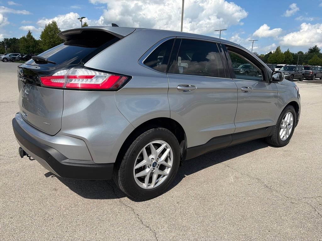Used 2021 Ford Edge SEL w/ Convenience Package AWD/4WD image 7