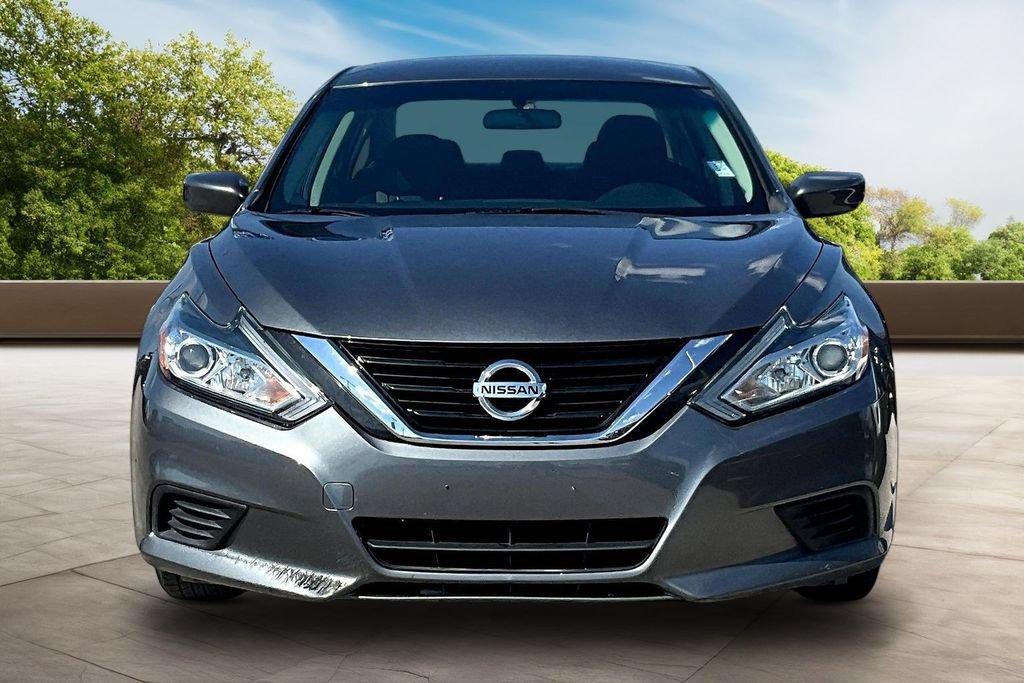 Used 2018 Nissan Altima 2.5 S w/ S Convenience Package FWD image 3