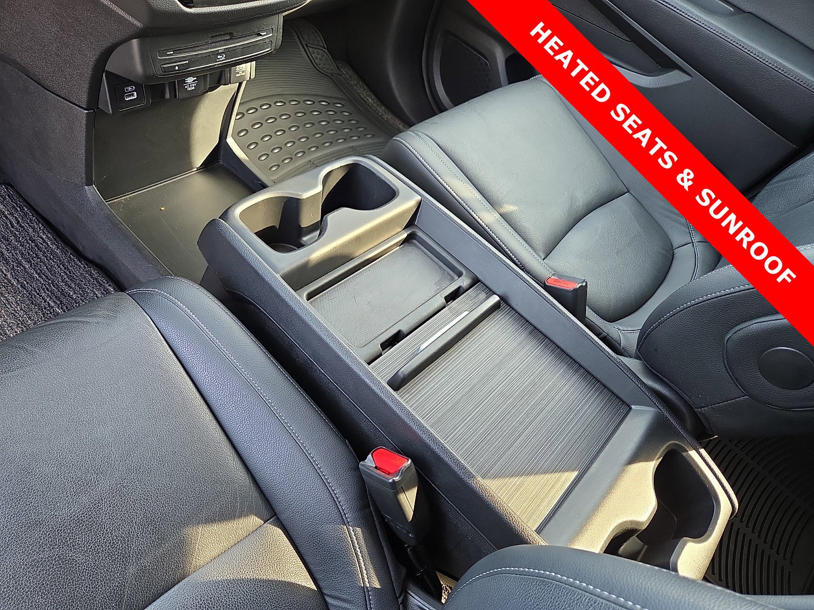 Used 2024 Honda Odyssey Touring image 25