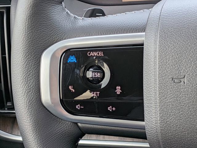 New 2026 Nissan Armada SL w/ Captain's Chari Seat Package image 25