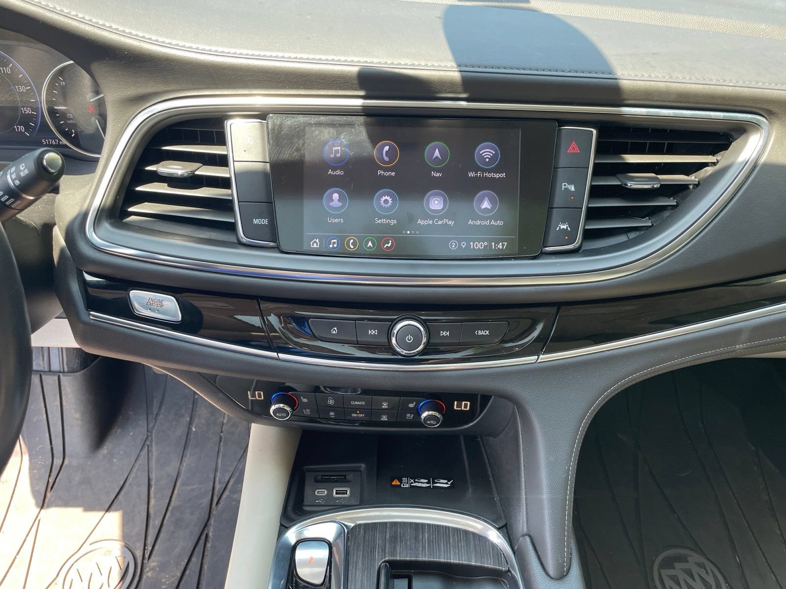 Used 2022 Buick Enclave Avenir w/ Avenir Technology Package FWD image 25
