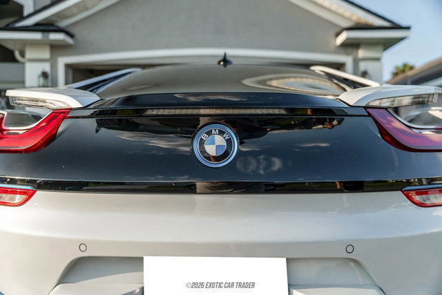 Used 2016 BMW i8 AWD/4WD image 73