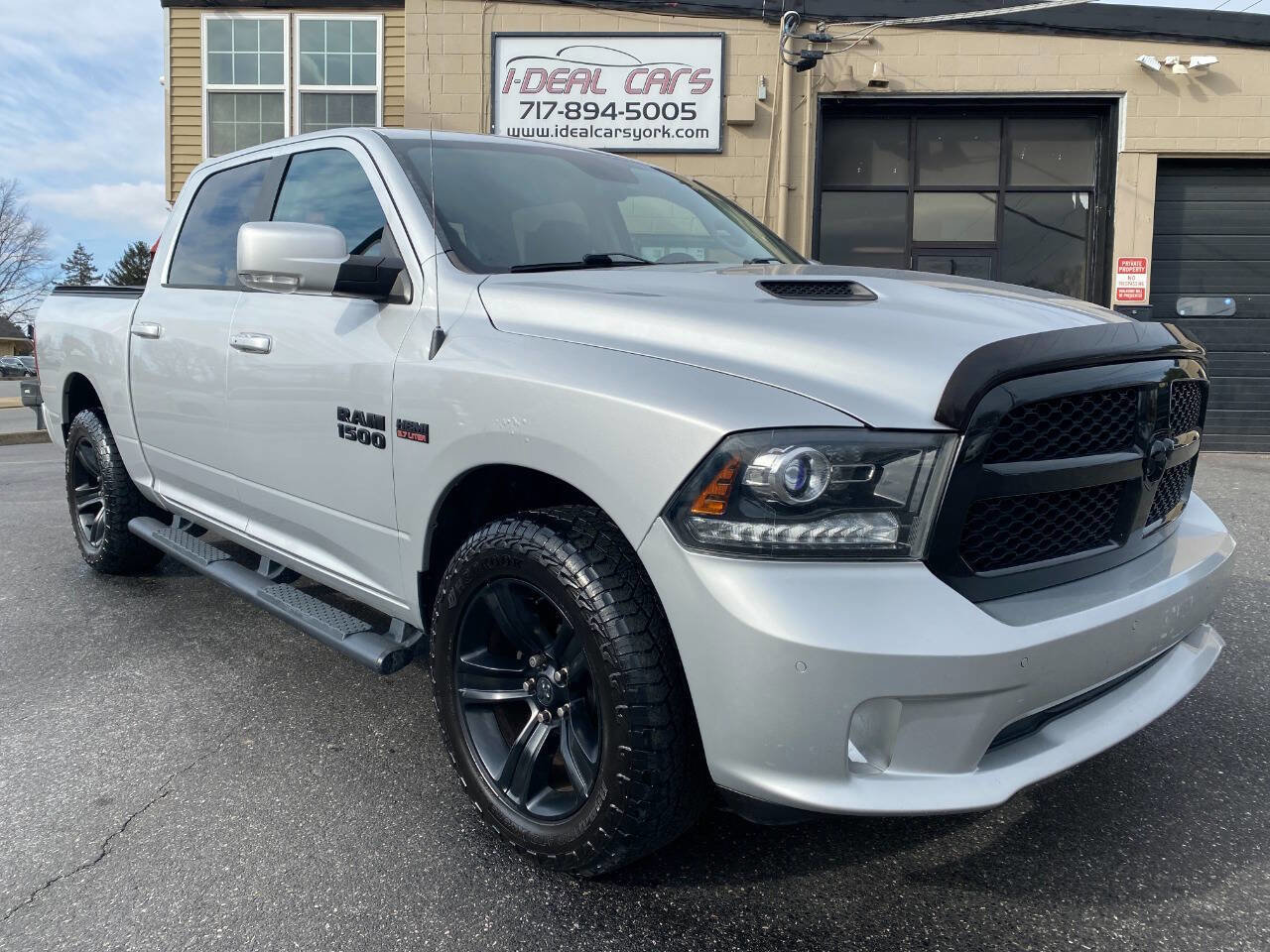 Used 2017 RAM 1500 Sport image 1