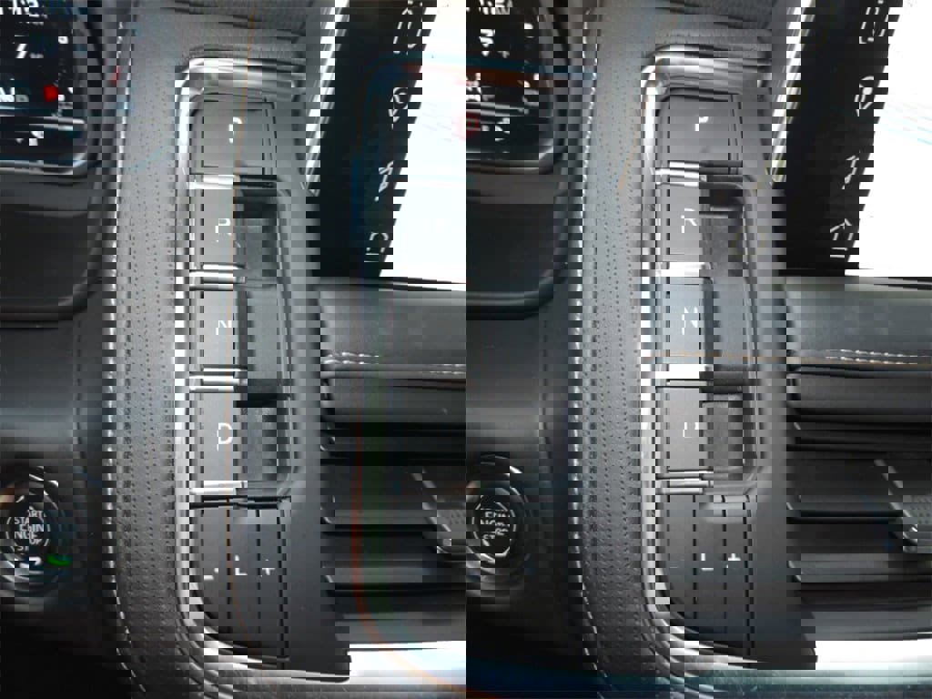 Certified 2023 GMC Yukon XL AT4 image 27