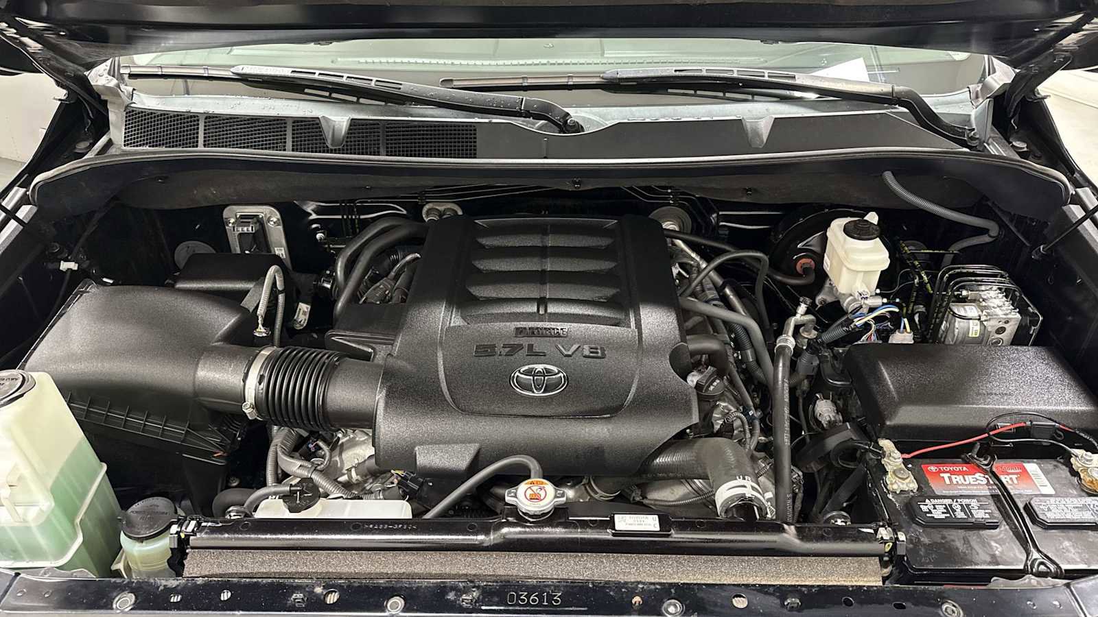 Certified 2021 Toyota Tundra Platinum image 31