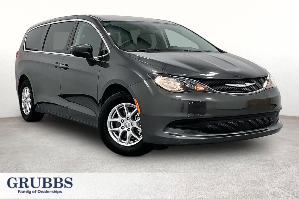 Used 2021 Chrysler Voyager LX