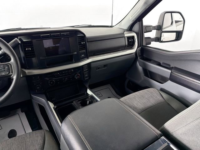 Used 2024 Ford F250 XLT image 19