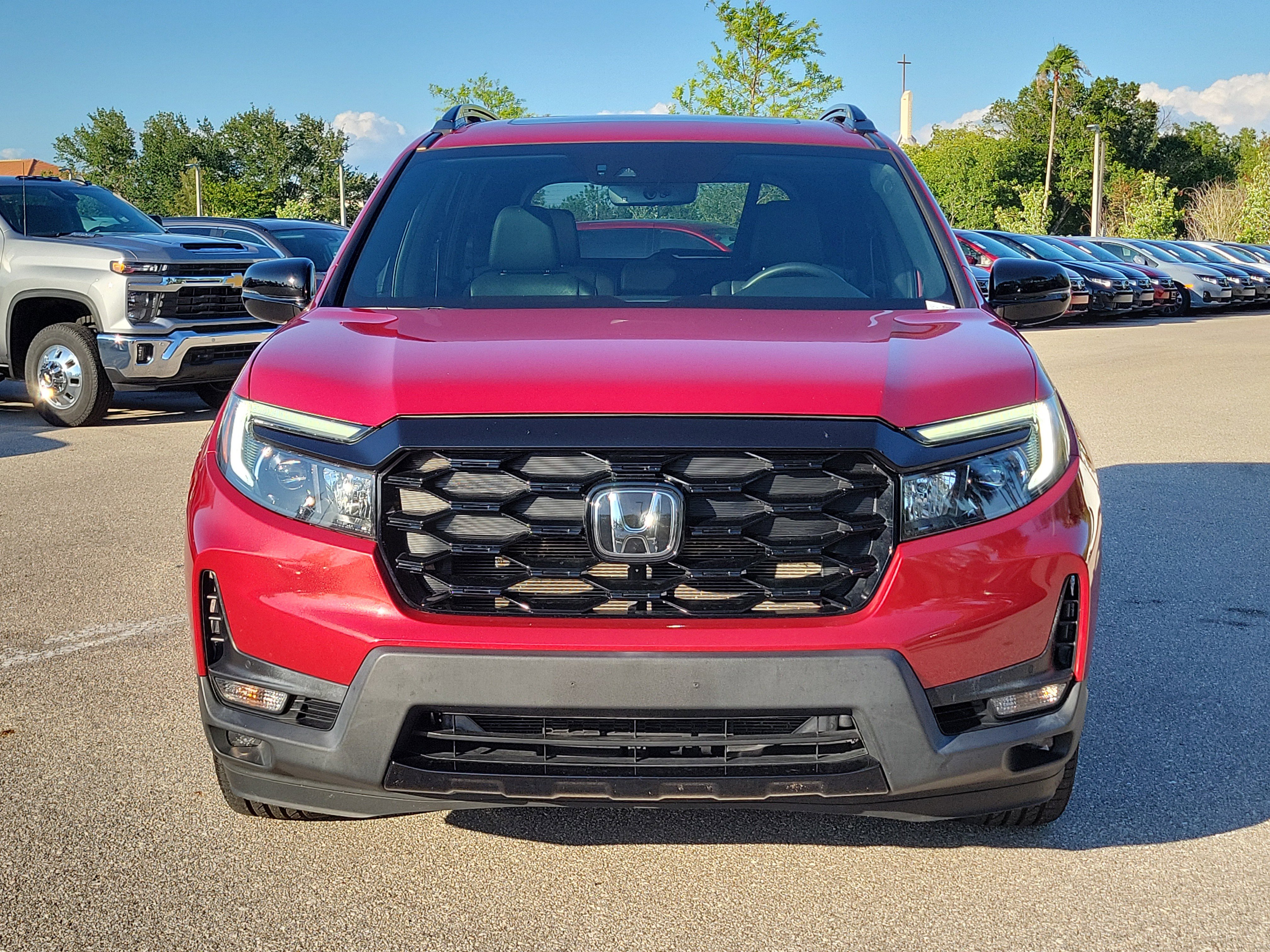 Used 2022 Honda Passport Elite image 2