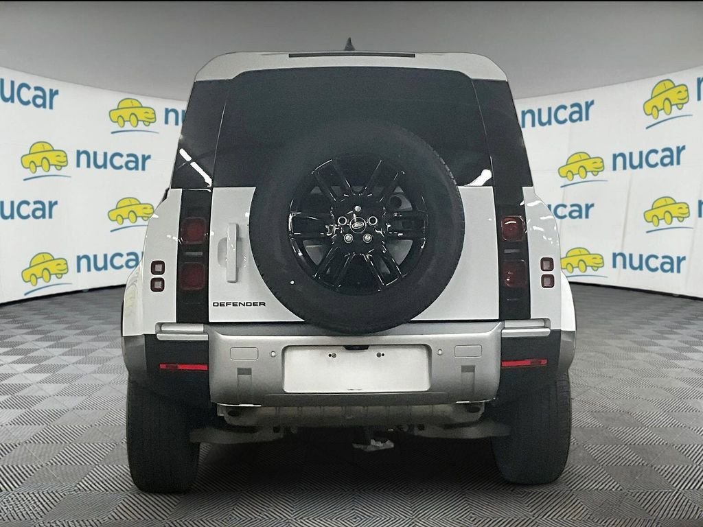 Used 2025 Land Rover Defender 110 S AWD/4WD image 5