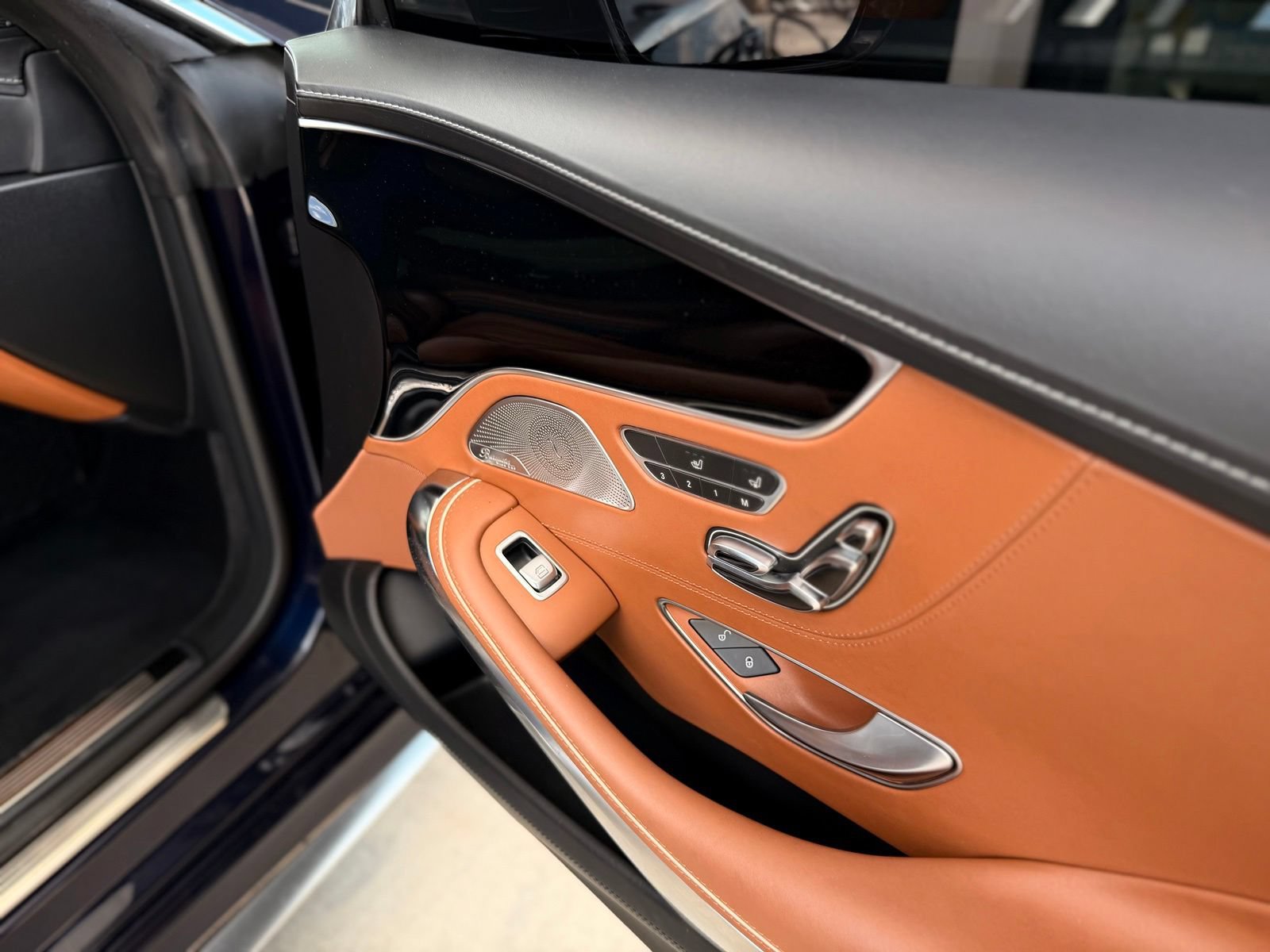 Used 2015 Mercedes-Benz S 63 AMG 4MATIC Coupe image 45
