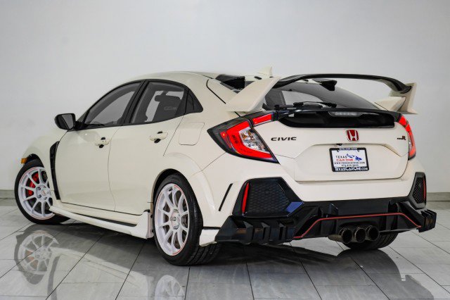Used 2018 Honda Civic Type R image 8