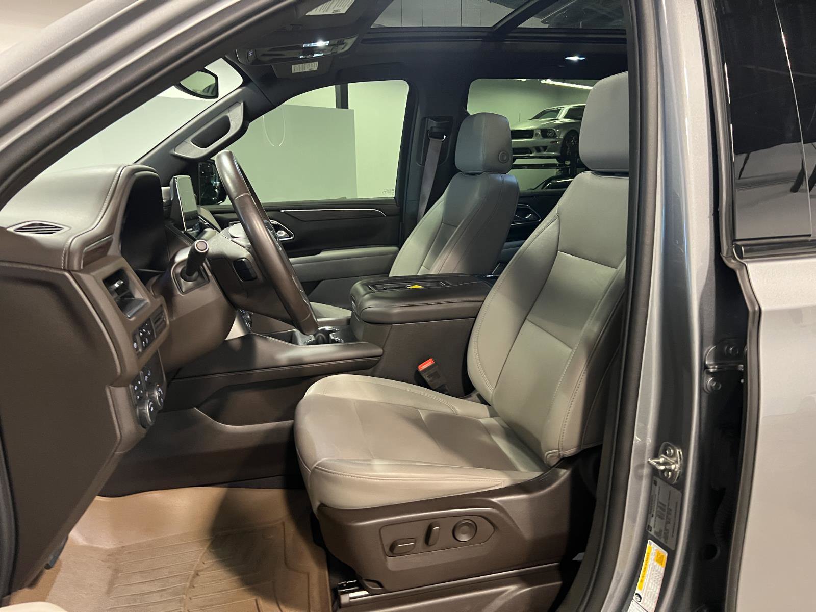 Used 2023 Chevrolet Tahoe Z71 image 9