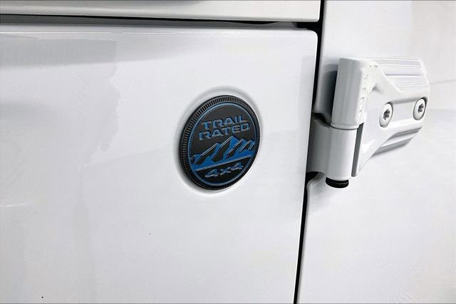 Used 2025 Jeep Wrangler Sahara 4xe w/ Safety Group image 34