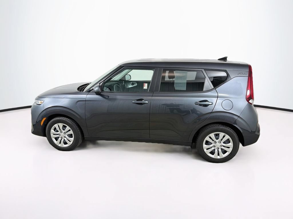 Used 2021 Kia Soul LX FWD image 8