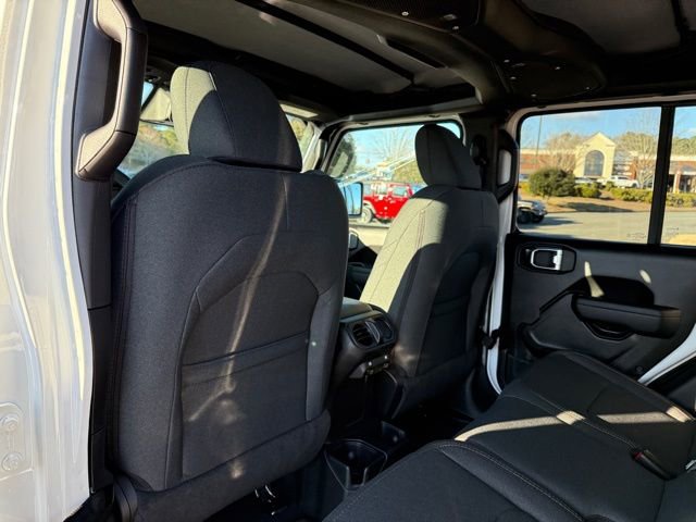 New 2026 Jeep Gladiator Sport AWD/4WD image 27