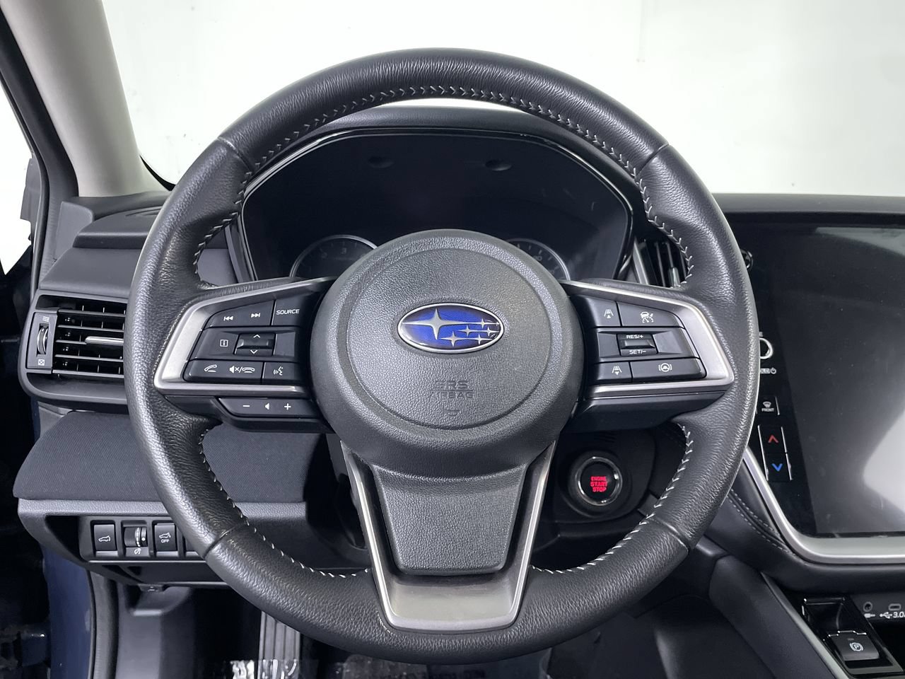 Used 2023 Subaru Outback Premium AWD/4WD image 14