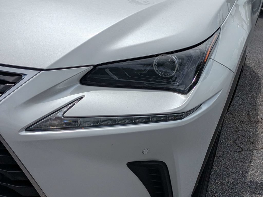 Used 2018 Lexus NX 300h AWD w/ Comfort Package image 11