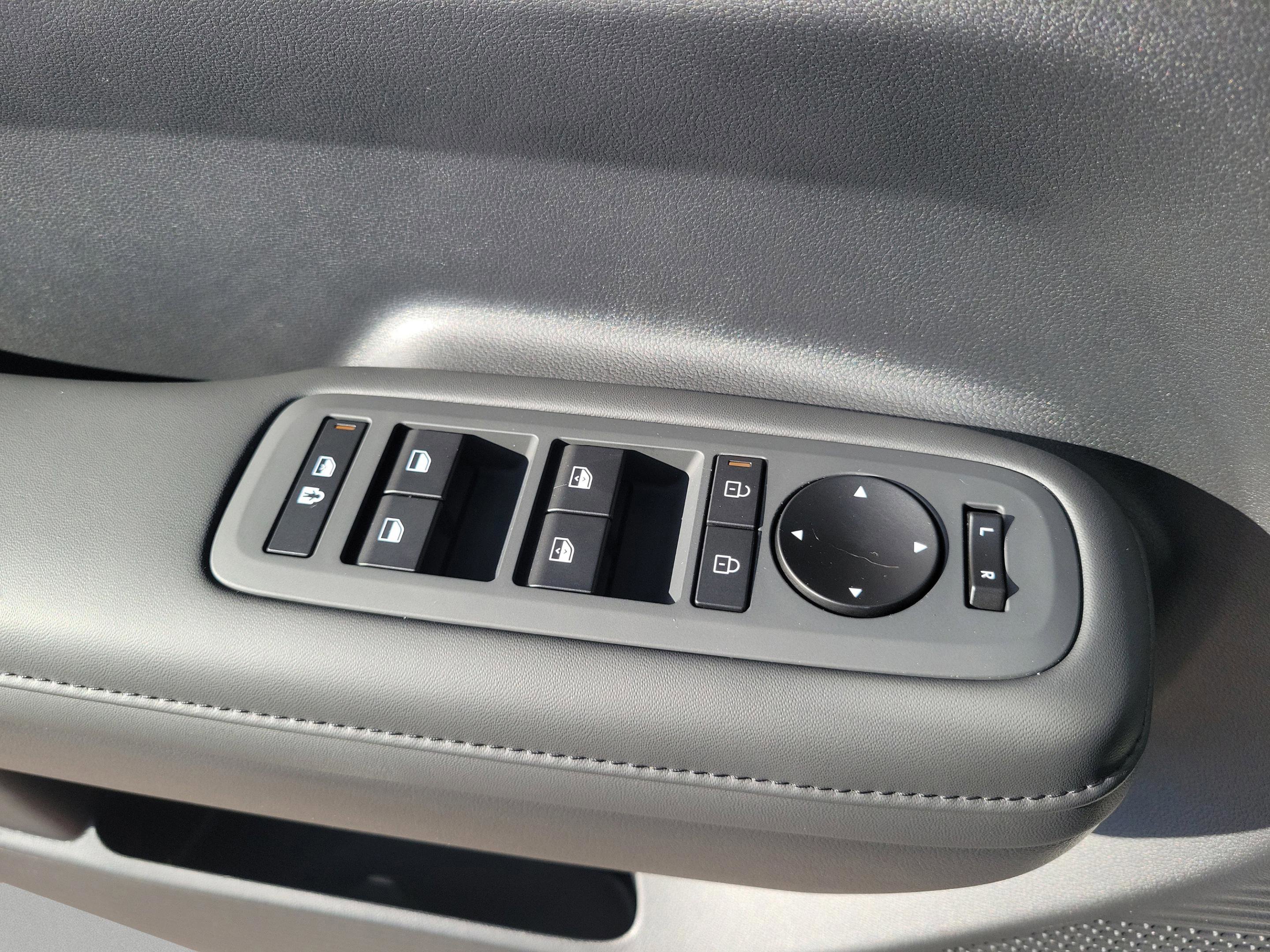 New 2026 Hyundai Santa Fe SEL image 14