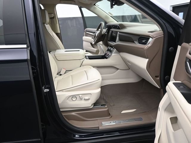 Used 2023 GMC Yukon Denali image 18