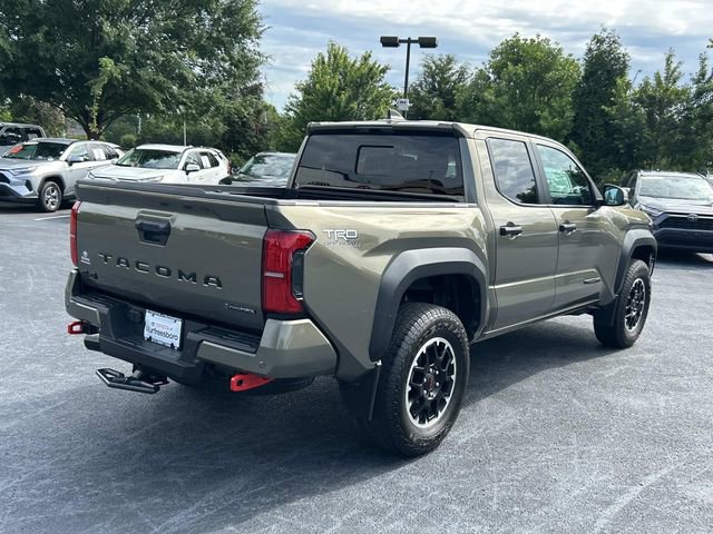 Used 2024 Toyota Tacoma TRD Off-Road w/ TRD Off Road Upgrade Package AWD/4WD image 4
