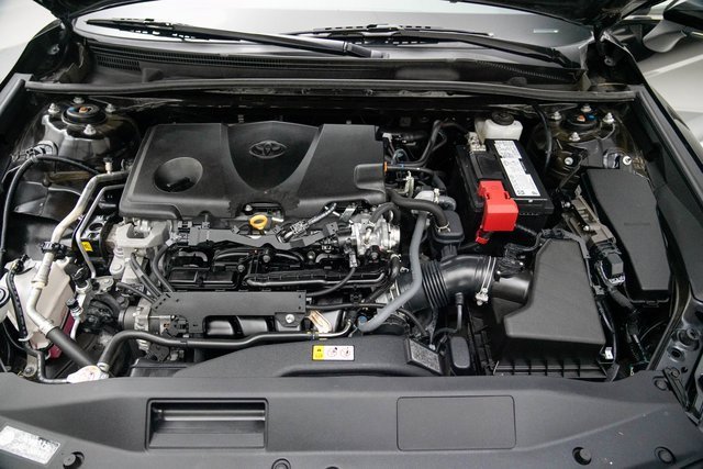 Used 2023 Toyota Camry SE image 15