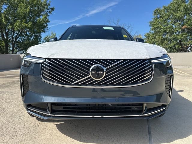 New 2026 Volvo XC90 B6 Plus w/ Protection Package Premier image 2