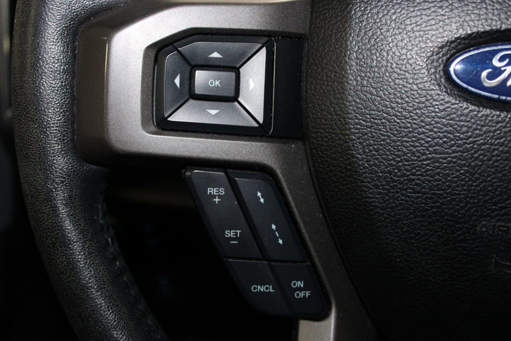 Used 2018 Ford Expedition XLT w/ Equipment Group 202A image 24