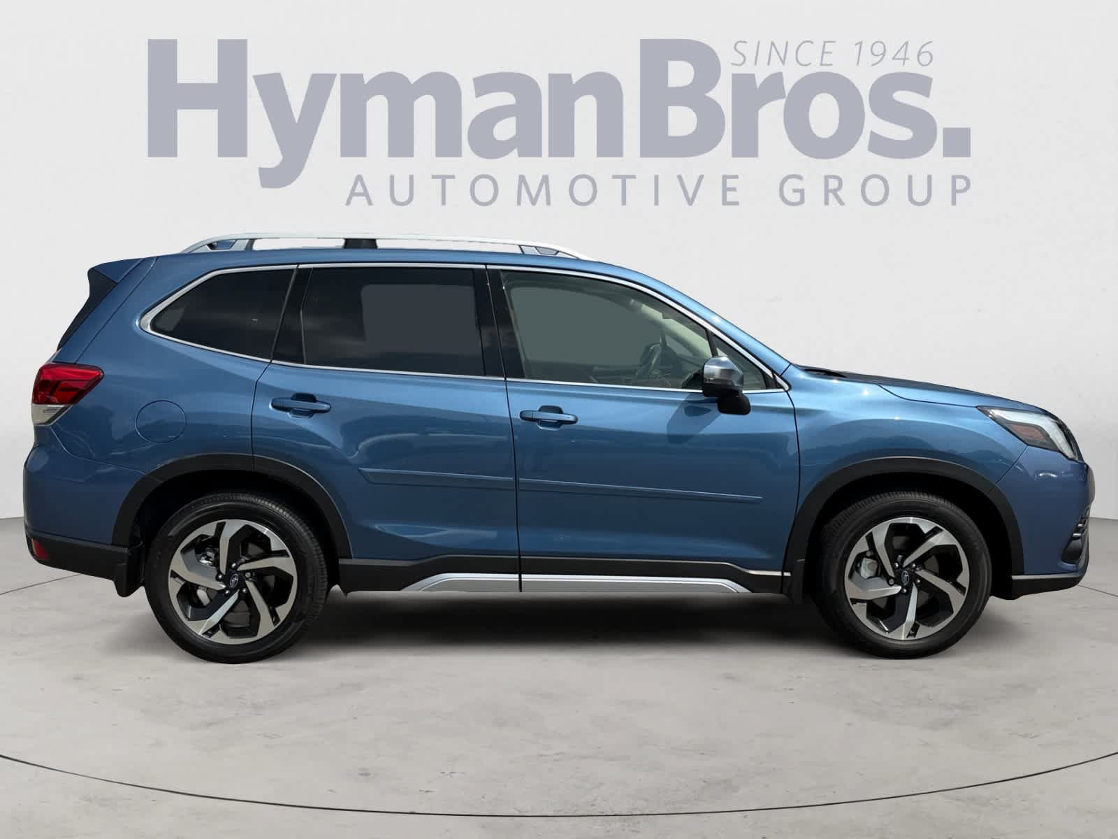 Certified 2023 Subaru Forester Touring AWD/4WD image 2
