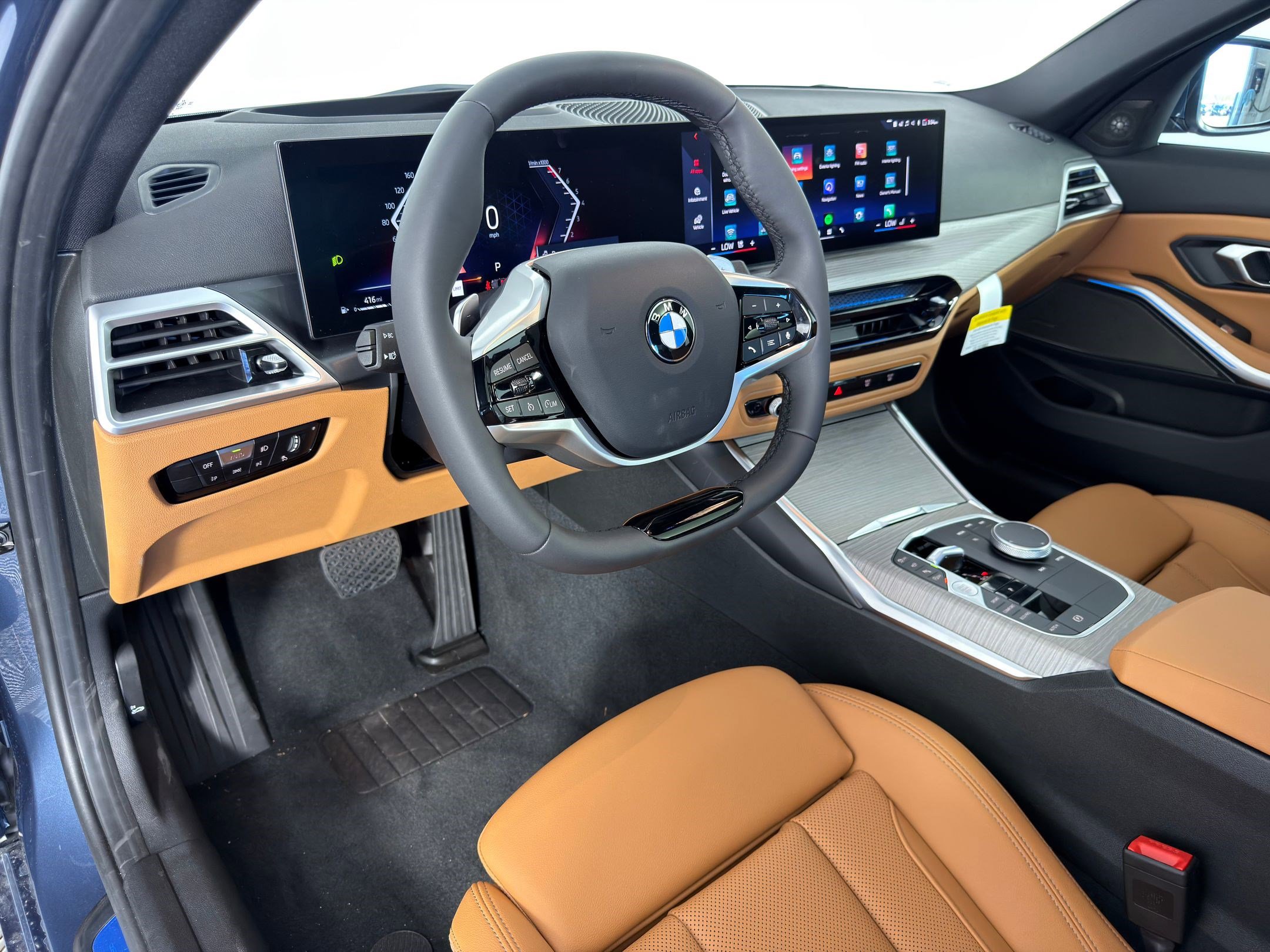 Used 2026 BMW 330i Sedan w/ Premium Package RWD image 4