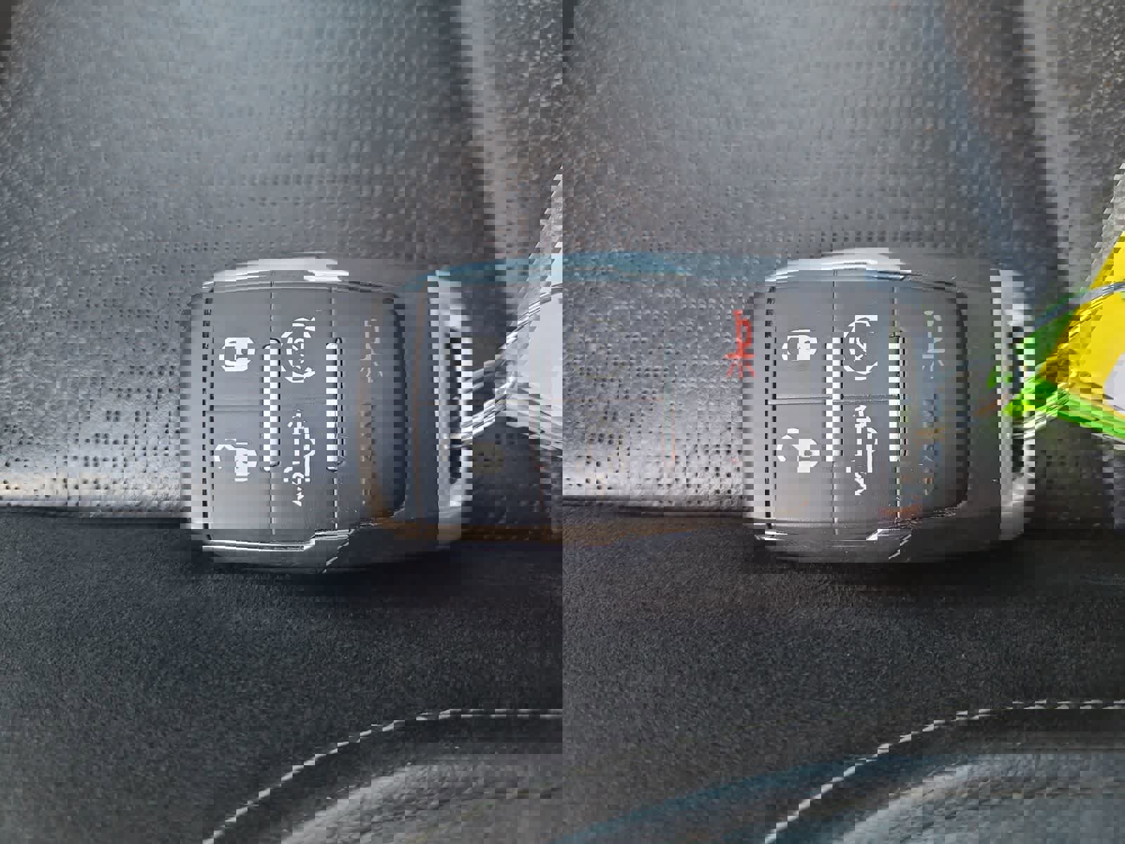 Used 2024 RAM 2500 Laramie w/ Safety Group image 28