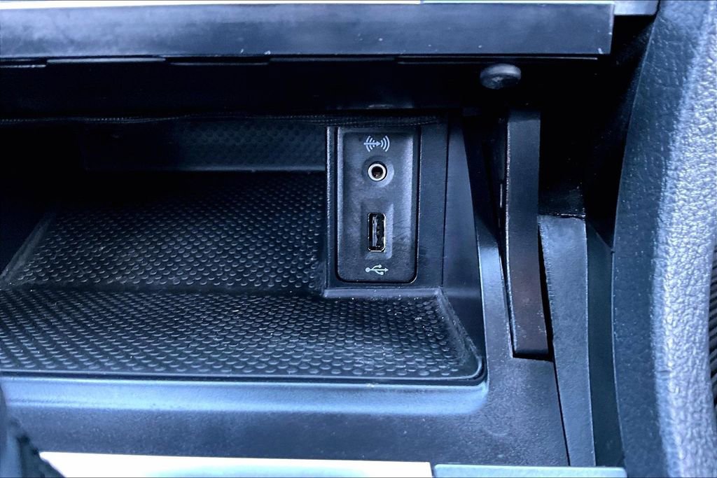 Used 2017 Volkswagen Golf Alltrack SEL image 32