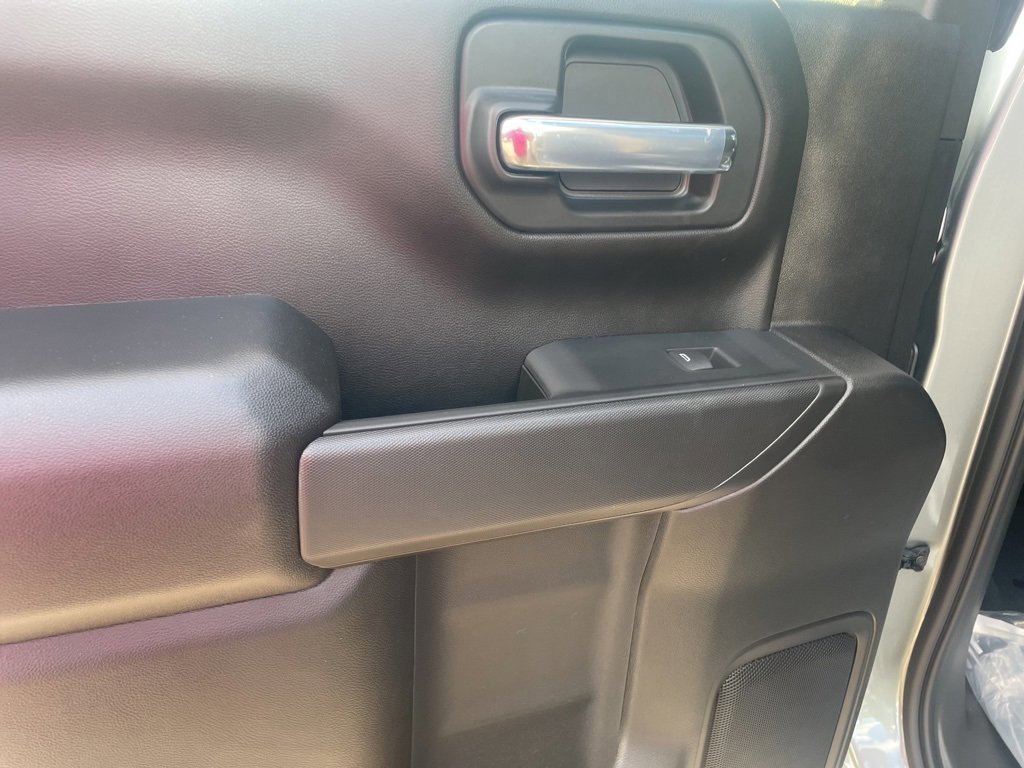 New 2026 Chevrolet Silverado 1500 Custom w/ Turbomax Blackout Package image 23