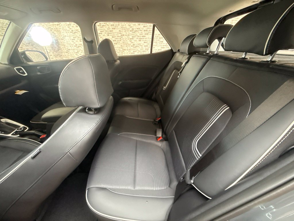 New 2026 Hyundai Venue SEL FWD image 14